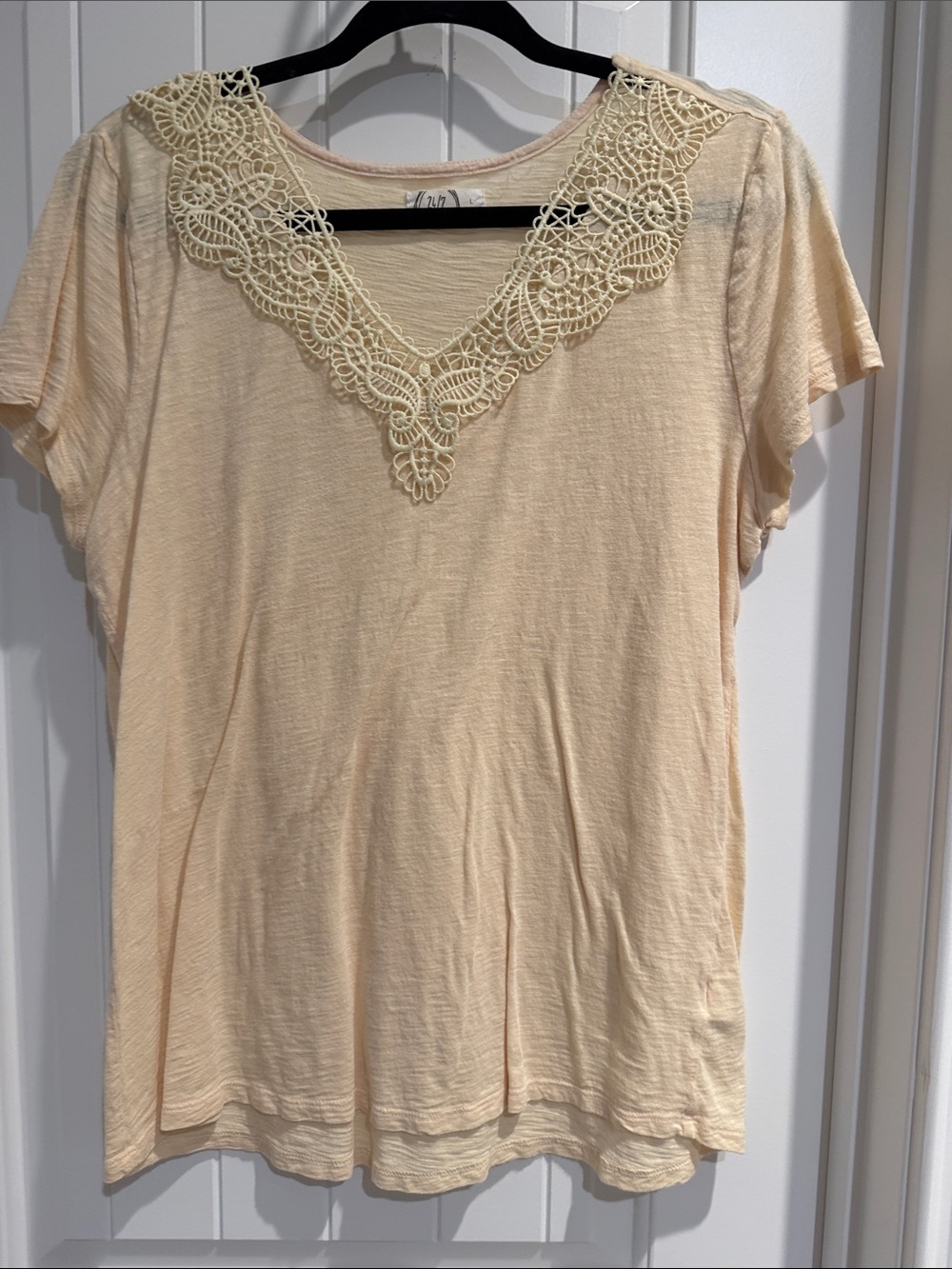 Women's Cream Crochet-Trim Short Sleeve Tee